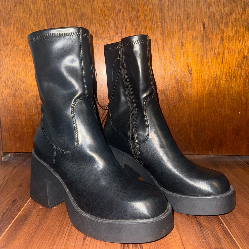 Black boots